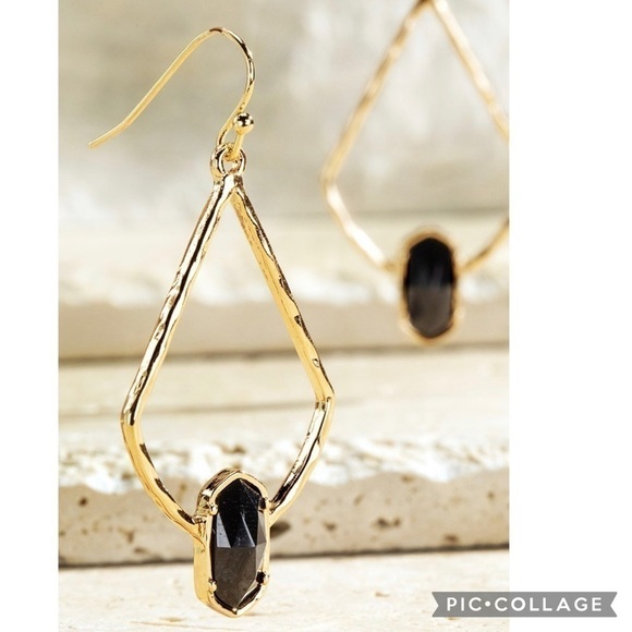 Black Faux Stone Tear Drop Earrings - Picture 1 of 3